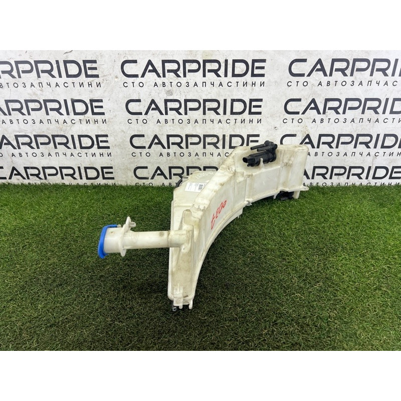 Бачок омивача (кузов и элементы) LAND ROVER Range Rover L405 2016 5.0 LR070882