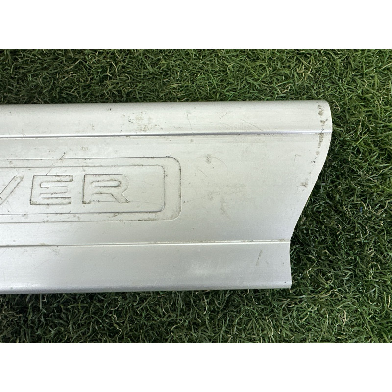 Накладка на поріг (кузов и элементы) LAND ROVER RANGE ROVER Sport L494 2016 3.0 Diesel LR035836