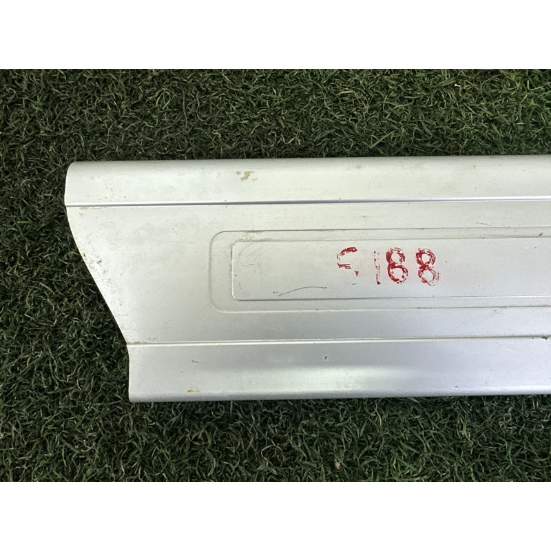 Накладка на поріг (кузов и элементы) LAND ROVER RANGE ROVER Sport L494 2016 3.0 Diesel LR035838