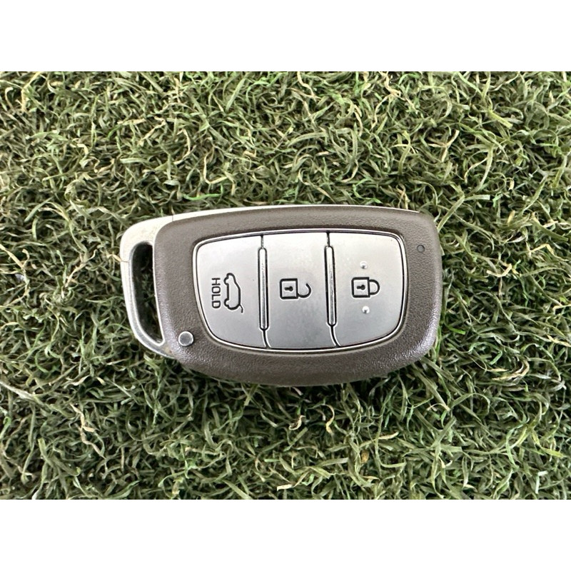 Ключ (електрика) Hyundai Ioniq AE 2017 1.6 95440G2100
