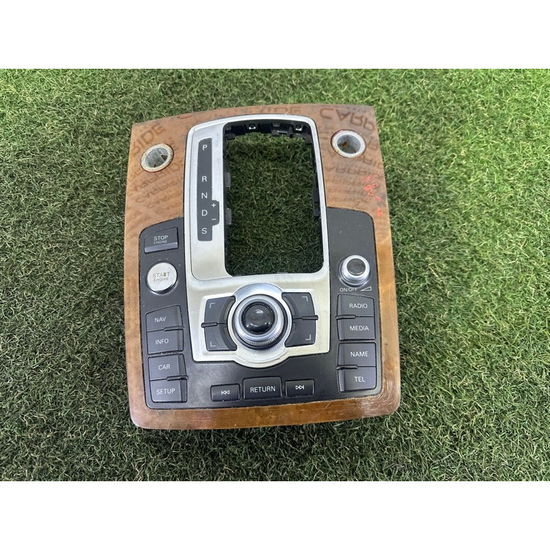 Панель управления мультимедиа (электрика / блоки управления) AUDI Q7 4L 2011 3.0 TFSi 4L0919611C