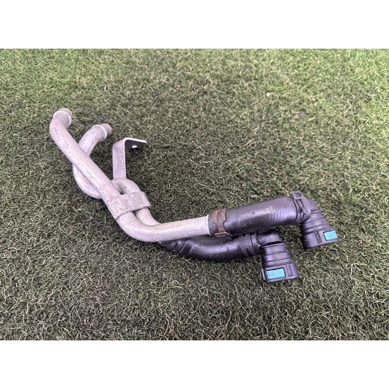 Трубка системи охолодження (система охлаждения) LAND ROVER Range Rover L405 2016 5.0 LR034608