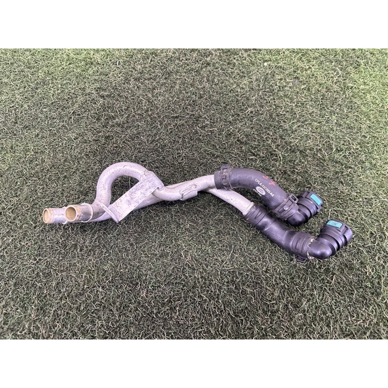 Трубка системи охолодження (система охлаждения) LAND ROVER Range Rover L405 2016 5.0 LR034608