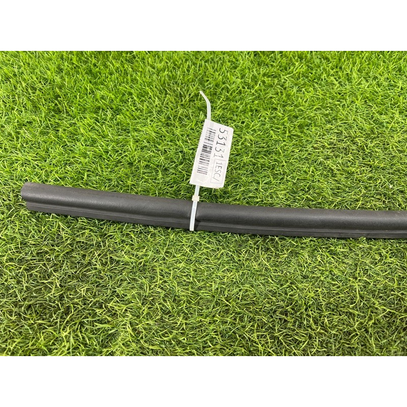 Уплотнитель капота (кузов и элементы) FORD ESCAPE MK3 2014 1.6 CJ5Z-16B990-A