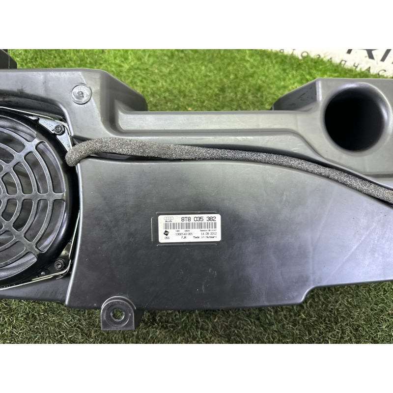 Сабвуфер (електрика) AUDI A4 B8 2013 2.0 TFSI 8T8035382