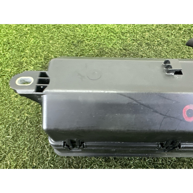 Блок запобіжників (электрика) LAND ROVER Range Rover L405 2016 5.0 LR080336