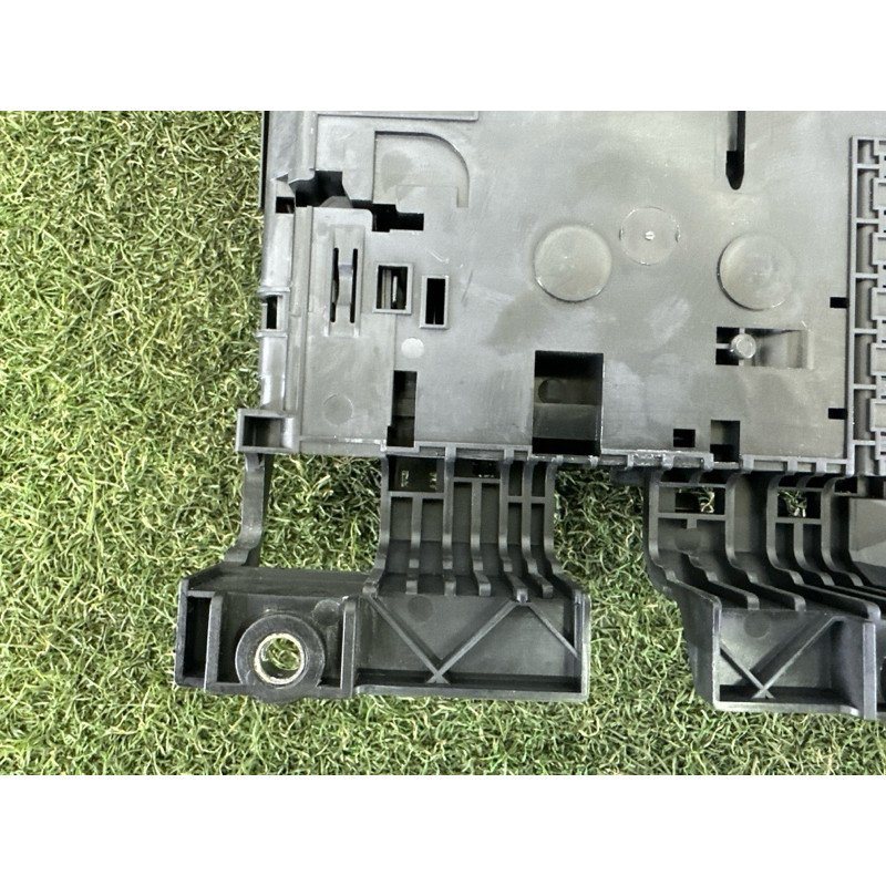 Блок запобіжників (електрика) Volkswagen Touareg NF 2013 3.0 Hybrid 7P0937548G
