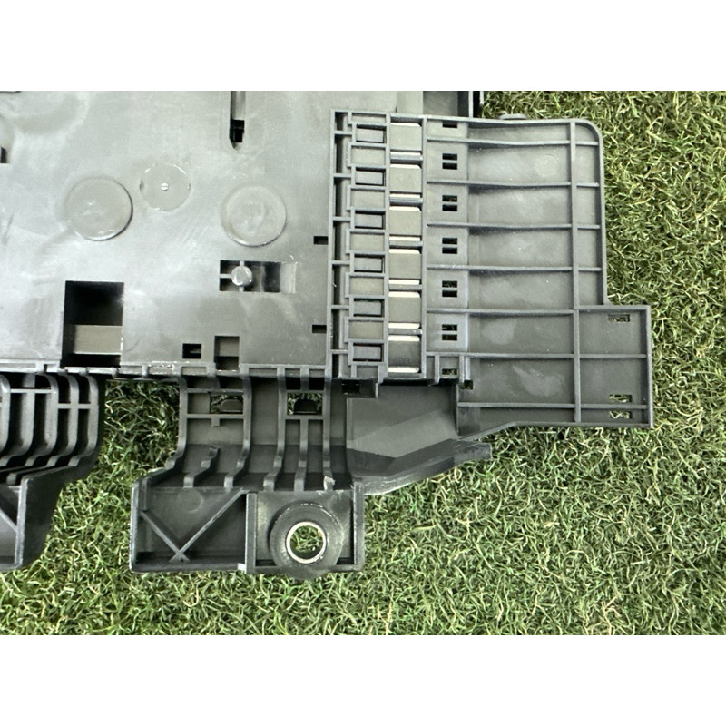 Блок запобіжників (електрика) Volkswagen Touareg NF 2013 3.0 Hybrid 7P0937548G