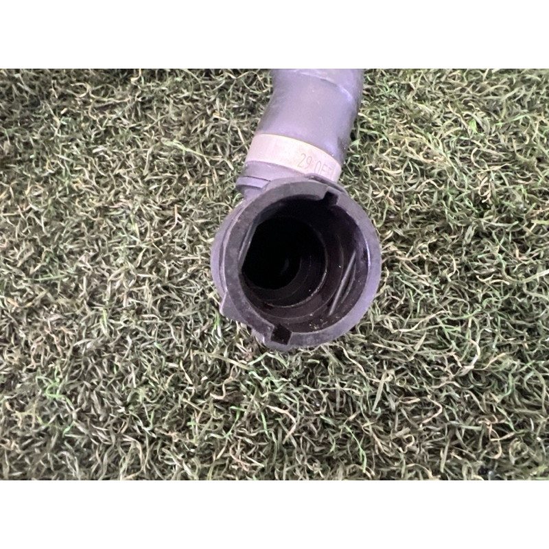 Трубка системи охолодження (система охолодження) Volkswagen Touareg NF 2012 3.0 Hybrid CGFA 7P0121070AD