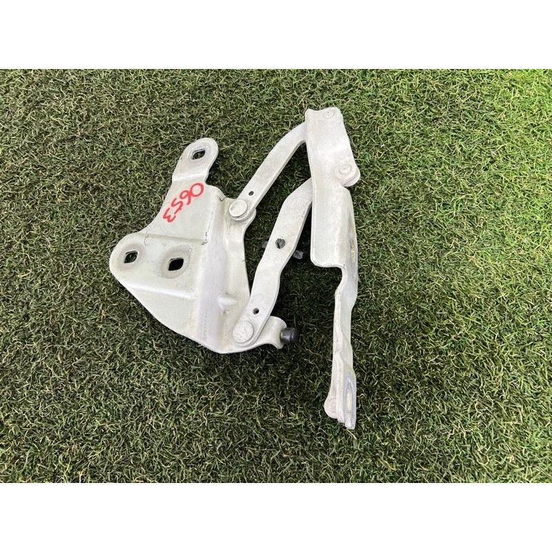 Петля капота (кузов и элементы) BMW X1 E84 2014 2.0 41002993150