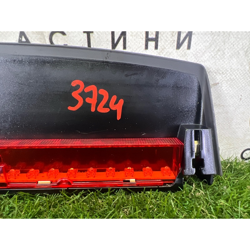 Повторитель стоп сигнала (оптика) AUDI A4 B8 2014 2.0 TFSI 8K5945097