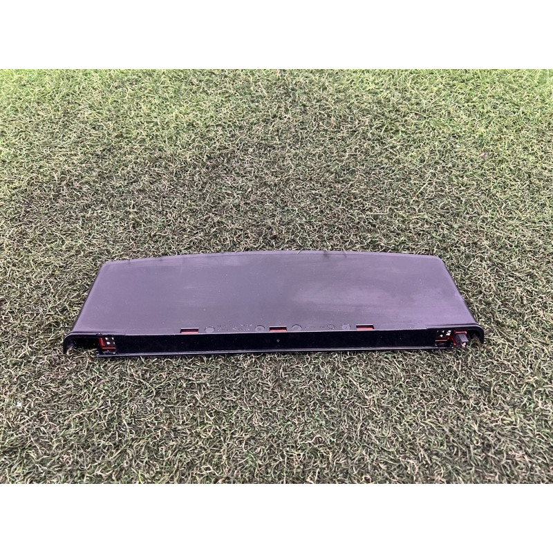 Повторитель стоп сигнала (оптика) AUDI A4 B8 2014 2.0 TFSI 8K5945097