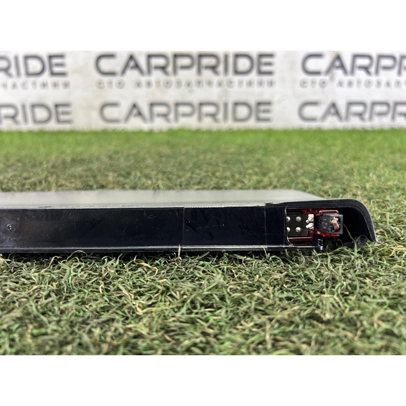 Повторитель стоп сигнала (оптика) AUDI A4 B8 2014 2.0 TFSI 8K5945097