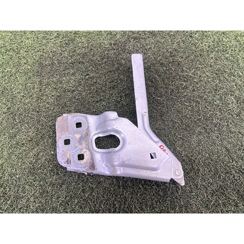 Петля капота (кузов и элементы) Volkswagen Touareg NF 2013 3.6 7P6823301