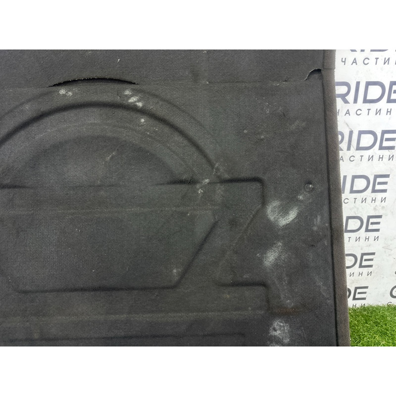 Пол Багажника (салон) Volkswagen Touareg NF 2013 3.6 7P6863546BJB1