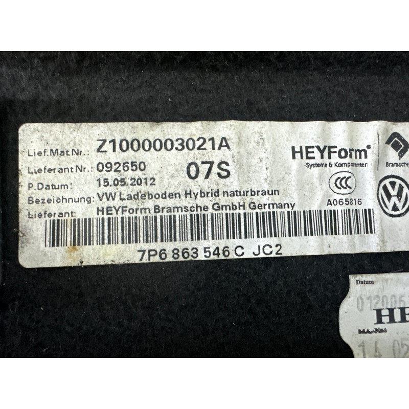 Пол Багажника (салон) Volkswagen Touareg NF 2013 3.6 7P6863546BJB1