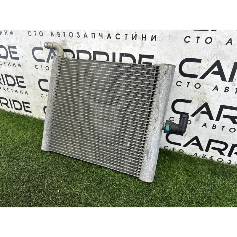 Додатковий радіатор охолодження (система охлаждения) LAND ROVER RANGE ROVER Sport L494 2016 3.0 Diesel LR062670