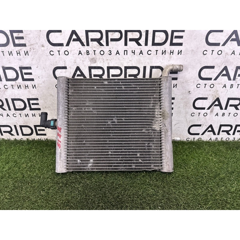 Додатковий радіатор охолодження (система охлаждения) LAND ROVER RANGE ROVER Sport L494 2016 3.0 Diesel LR062670