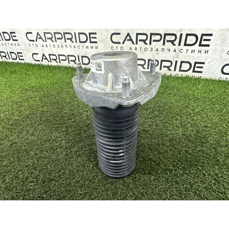 Опора стойки (подвеска) BMW X5 F15 2015 4.4 33506867864
