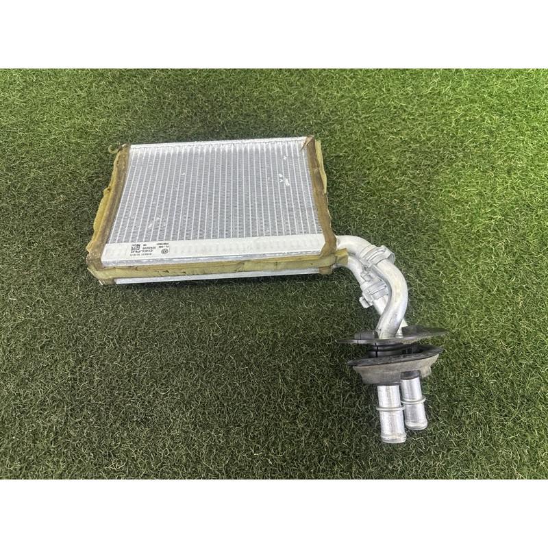Радиатор печки (отопление и кондиционирование) Volkswagen Touareg NF 2011 3.6 7P0819031