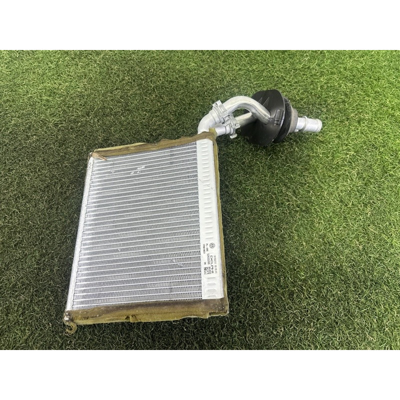 Радиатор печки (отопление и кондиционирование) Volkswagen Touareg NF 2011 3.6 7P0819031