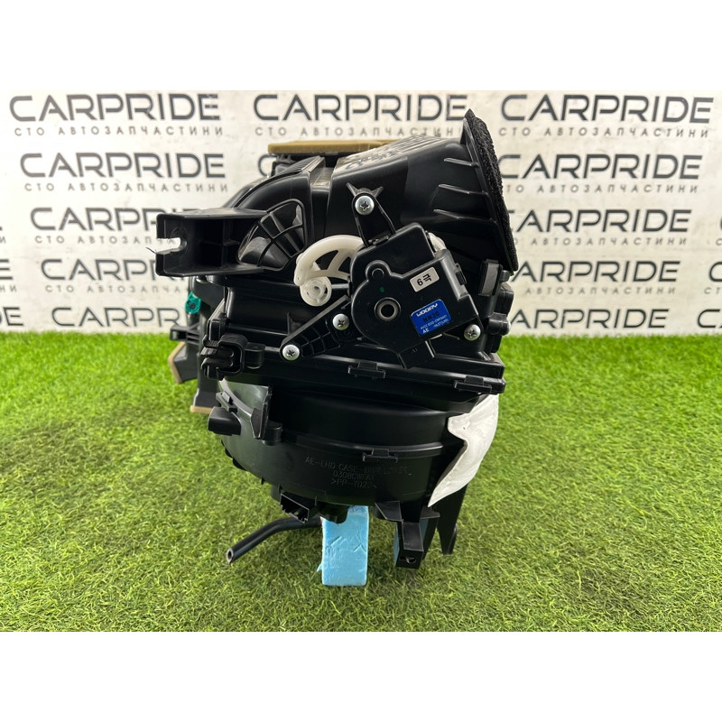 Пічка в зборі (обігрів та кондиціювання) Hyundai Ioniq AE 2018 1.6 Hybrid 97205G2050