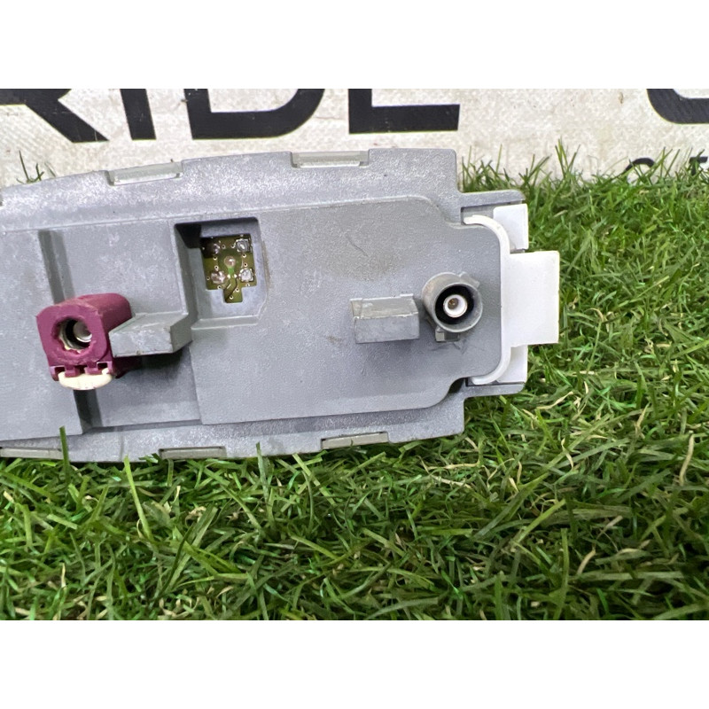 Антена (електрика) BMW 5-series F10 2013 N63B44 65209141460