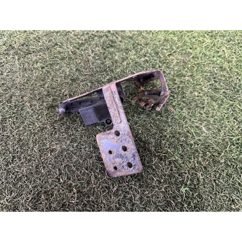 Датчик положення кузова (электрика / датчики) LAND ROVER Range Rover L405 2016 5.0 LR033257