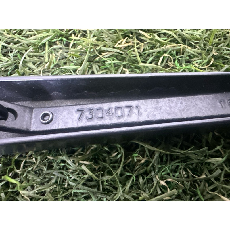 важіль щітки склоочисника (кузов і елементи) BMW X5 F15 2015 4.4 61617304071