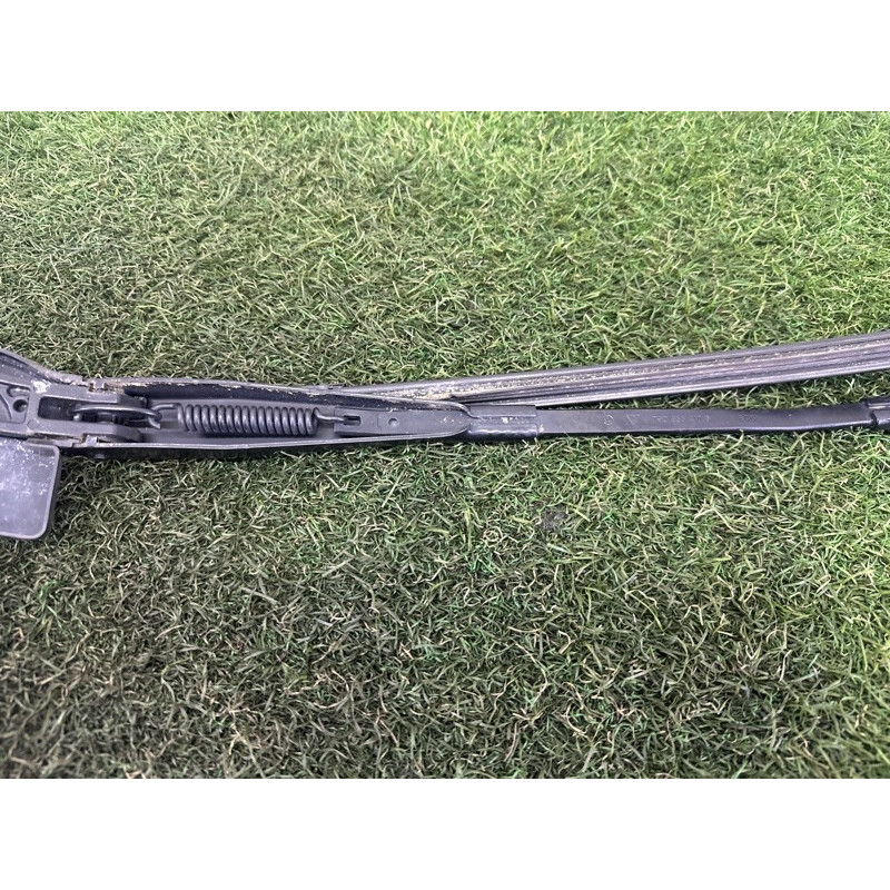 Поводок дворника (кузов и элементы) Volkswagen Touareg NF 2013 3.6 7P0955410B