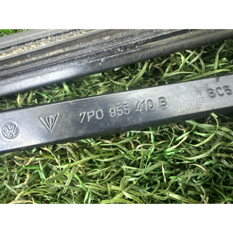 Поводок дворника (кузов и элементы) Volkswagen Touareg NF 2013 3.6 7P0955410B