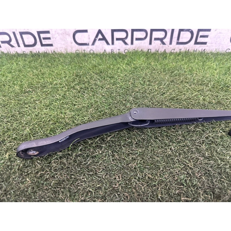 Поводок дворника (кузов и элементы) LAND ROVER Range Rover Evoque L538 2016 2.0 LR025118