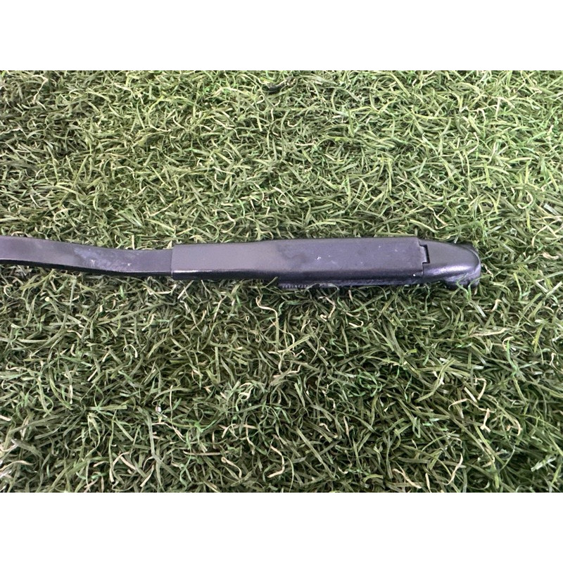 важіль щітки склоочисника (кузов и элементы) LAND ROVER RANGE ROVER Sport L494 2016 3.0 Diesel LR070885