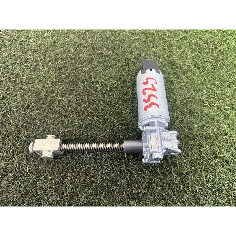 Моторчик регулювання сидіння (електрика) AUDI A8 D4 2011 4.2 CDRA 4E0959761A