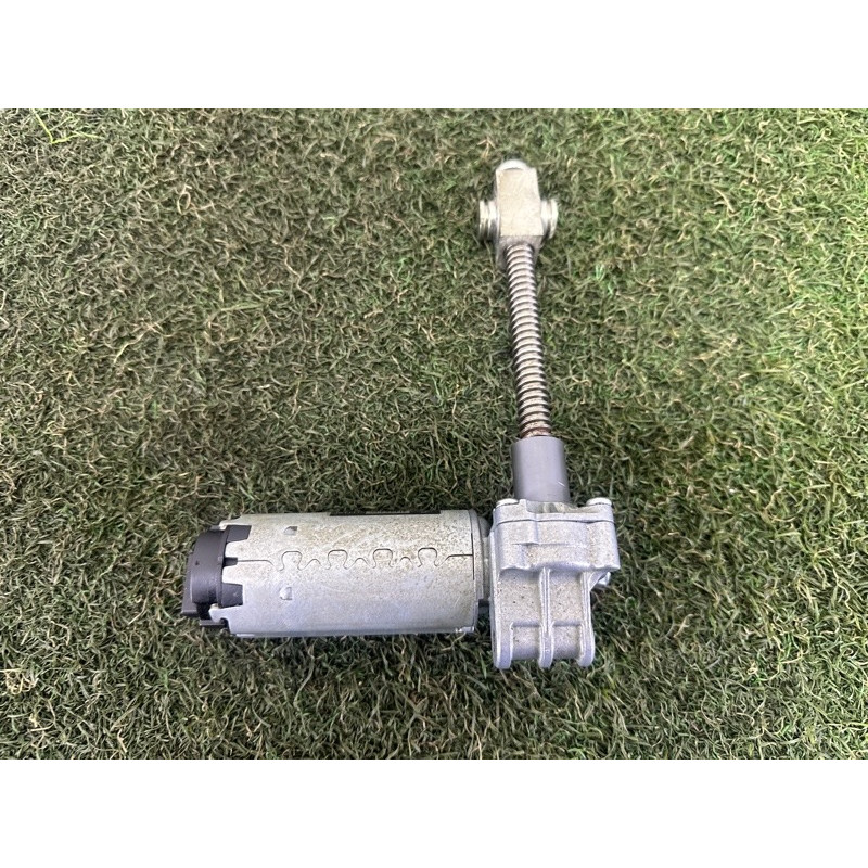 Моторчик регулювання сидіння (електрика) AUDI A8 D4 2011 4.2 CDRA 4E0959761A