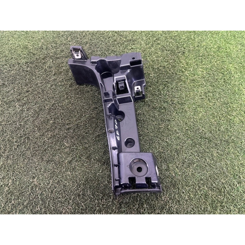 Крепление бампера (кузов и элементы) BMW X5 E70 2012 3.0 N55B30 51127226935