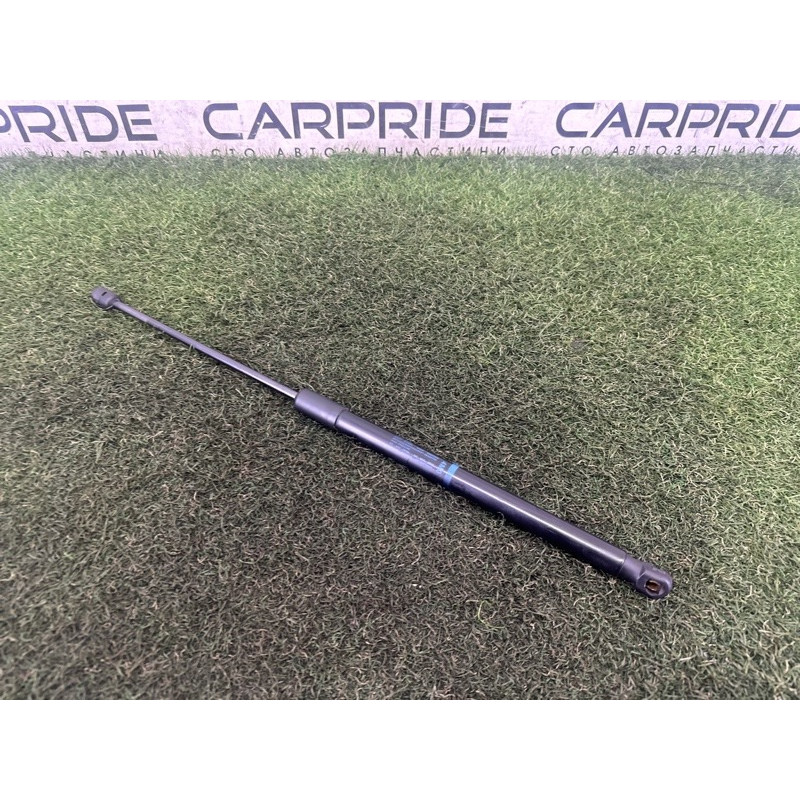 Амортизатор багажника (кузов и элементы) AUDI Q7 4M 2017 2.0 TFSI 4M0827552A