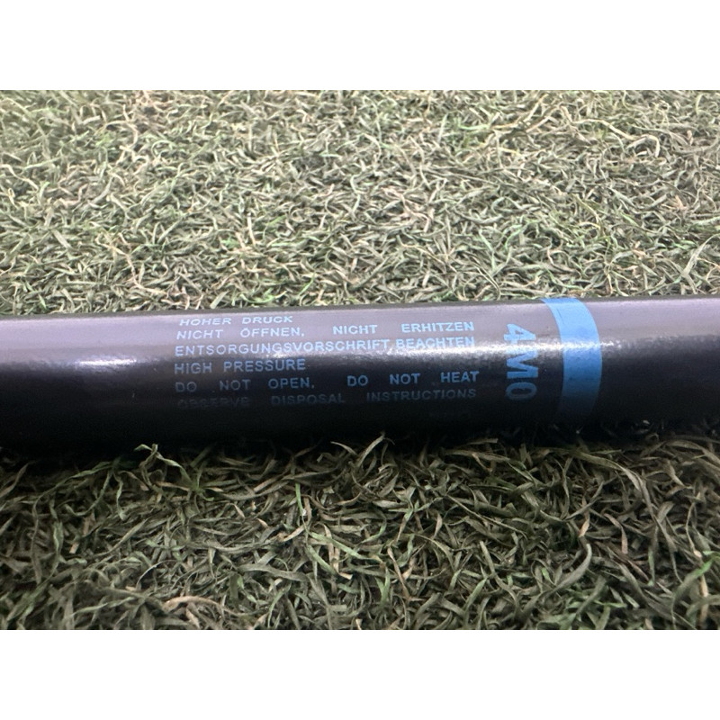 Амортизатор багажника (кузов и элементы) AUDI Q7 4M 2017 2.0 TFSI 4M0827552A