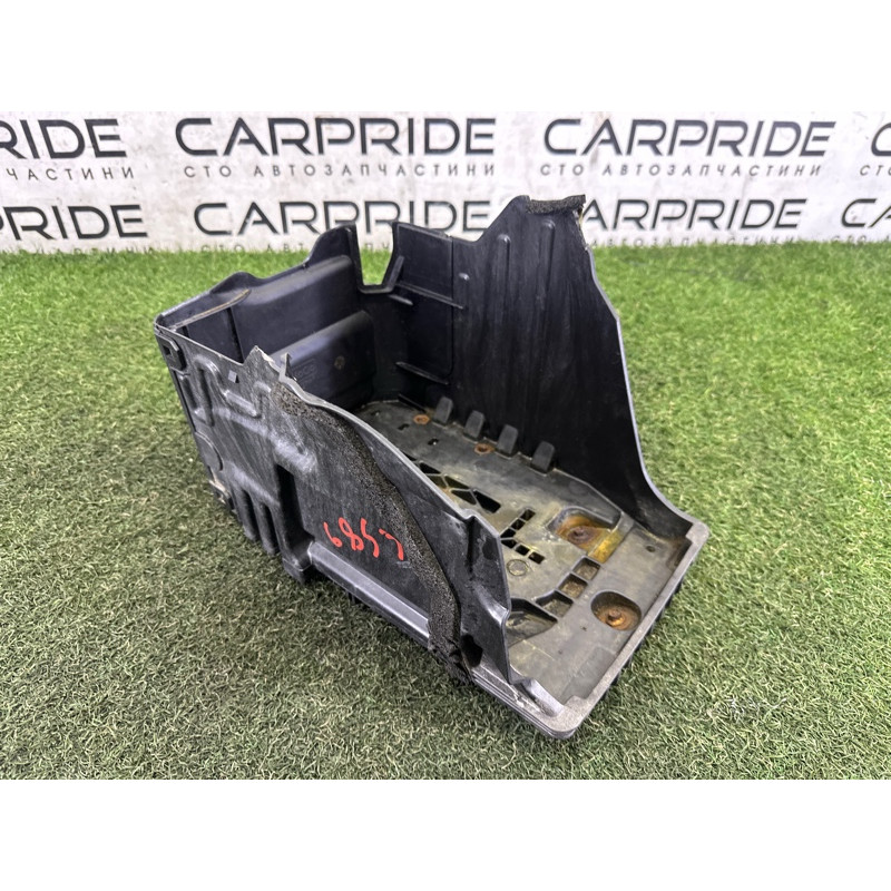 Площадка аккумулятора (кузов и элементы) LAND ROVER Range Rover Evoque L538 2016 2.0 LR023753
