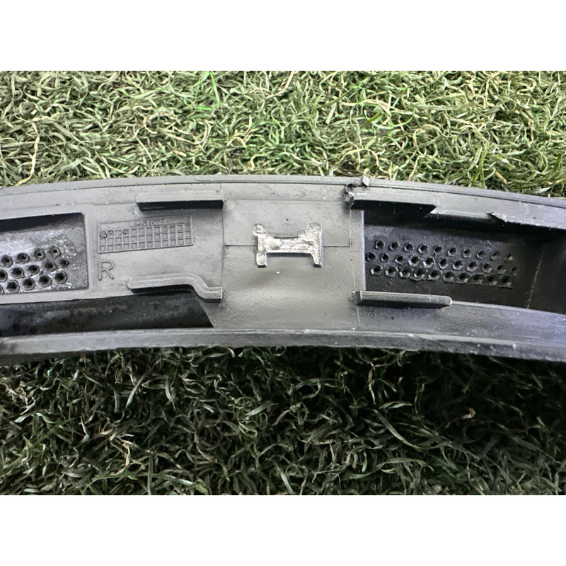 Накладка на крыло (кузов и элементы) Volkswagen Touareg NF 2013 3.6 7P6854820B9B9