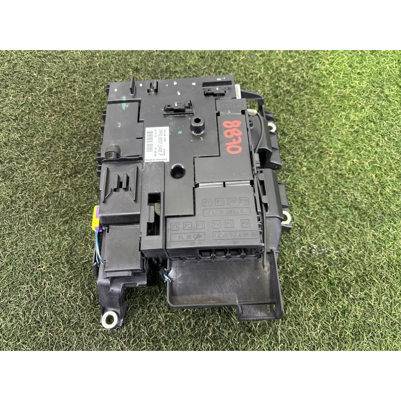 Блок предохранителей (электрика) Volkswagen Touareg NF 2013 3.6 7P0937548F