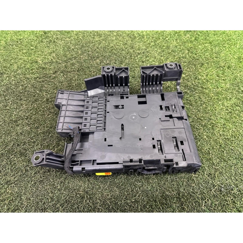 Блок предохранителей (электрика) Volkswagen Touareg NF 2013 3.6 7P0937548F