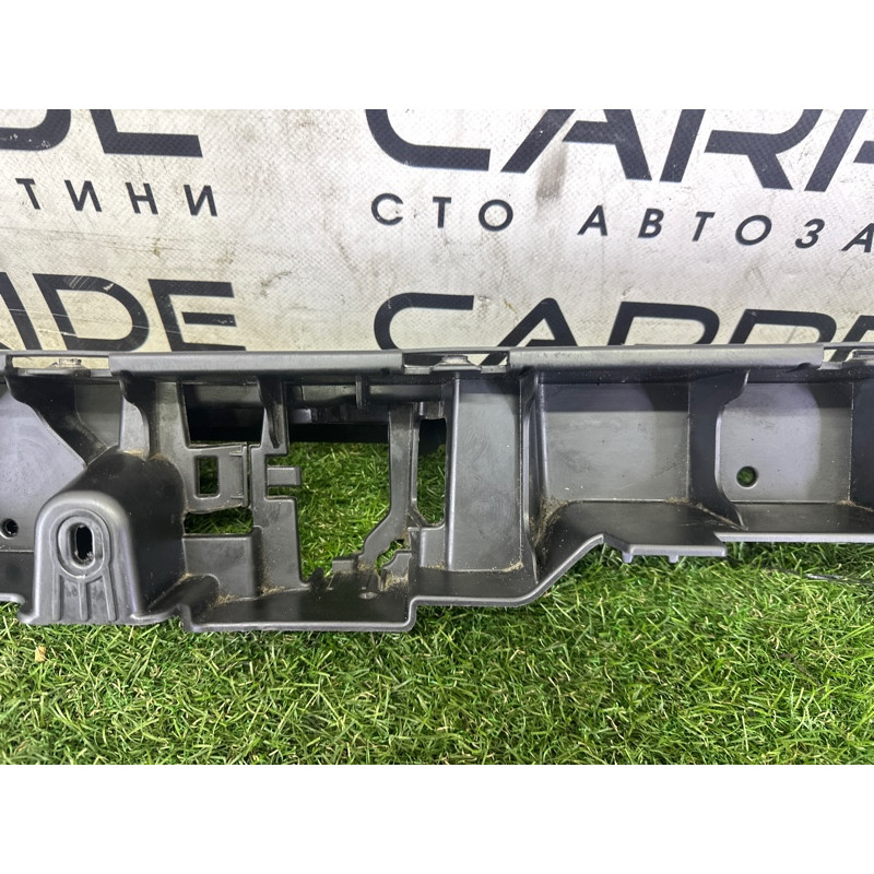 Кріплення бампера (кузов і елементи) AUDI Q7 4M 2017 3.0 TFSi 4M0807458