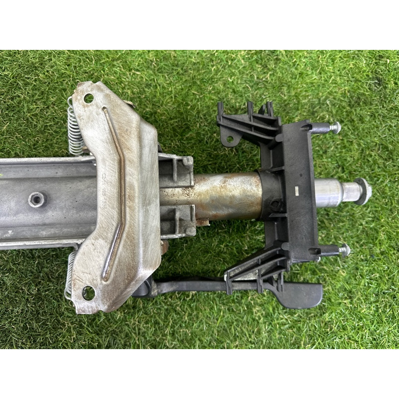 Рулевая колонка с карданчиком (рулевое управление) BMW X3 F25 2012 3.0 32306787334