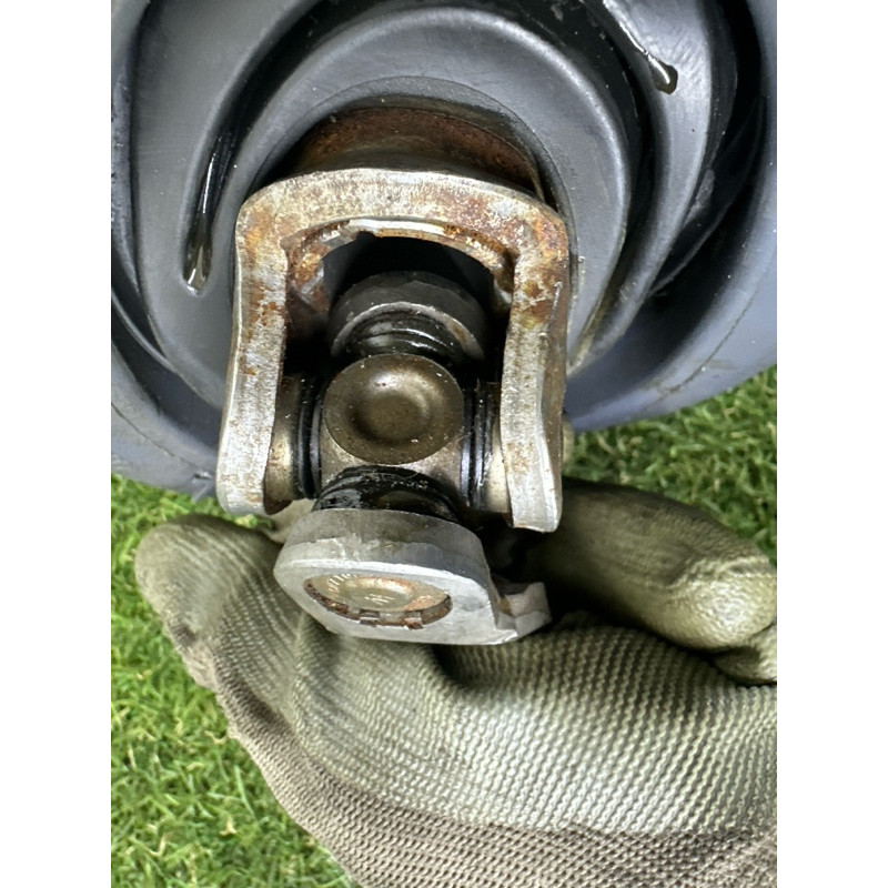 Рульова колонка з карданчиком (рульове керування) AUDI A4 B8 2013 2.0 TFSI 8K0419502T