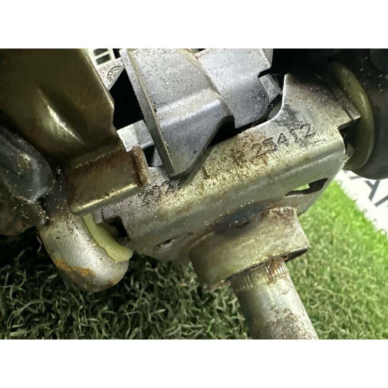 Рульова колонка з карданчиком (рульове керування) AUDI A4 B8 2013 2.0 TFSI 8K0419502T