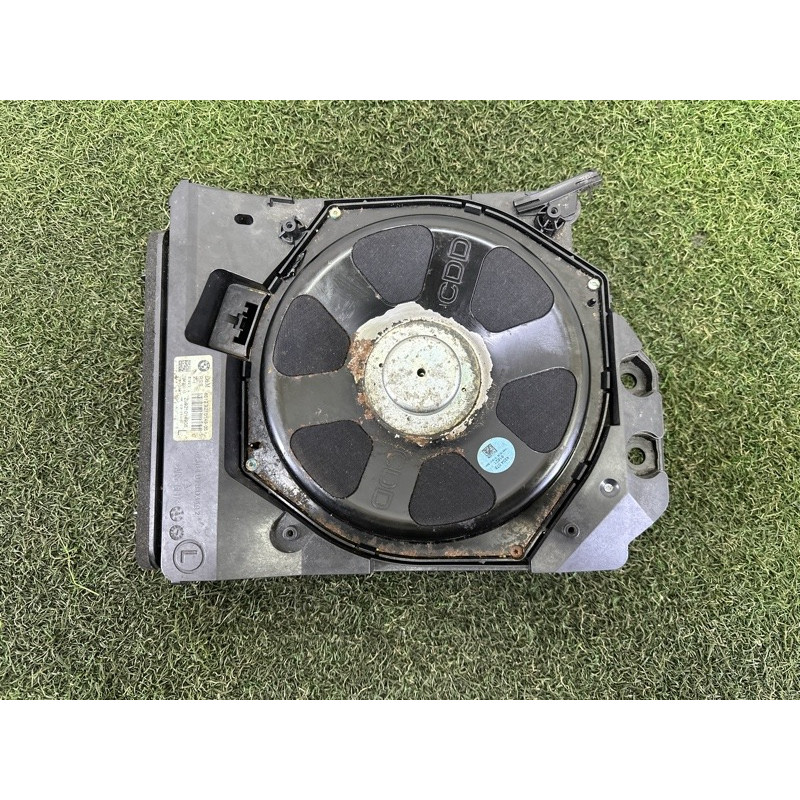 Сабвуфер (електрика) BMW 3-series F30 2013 2.0 65139210149