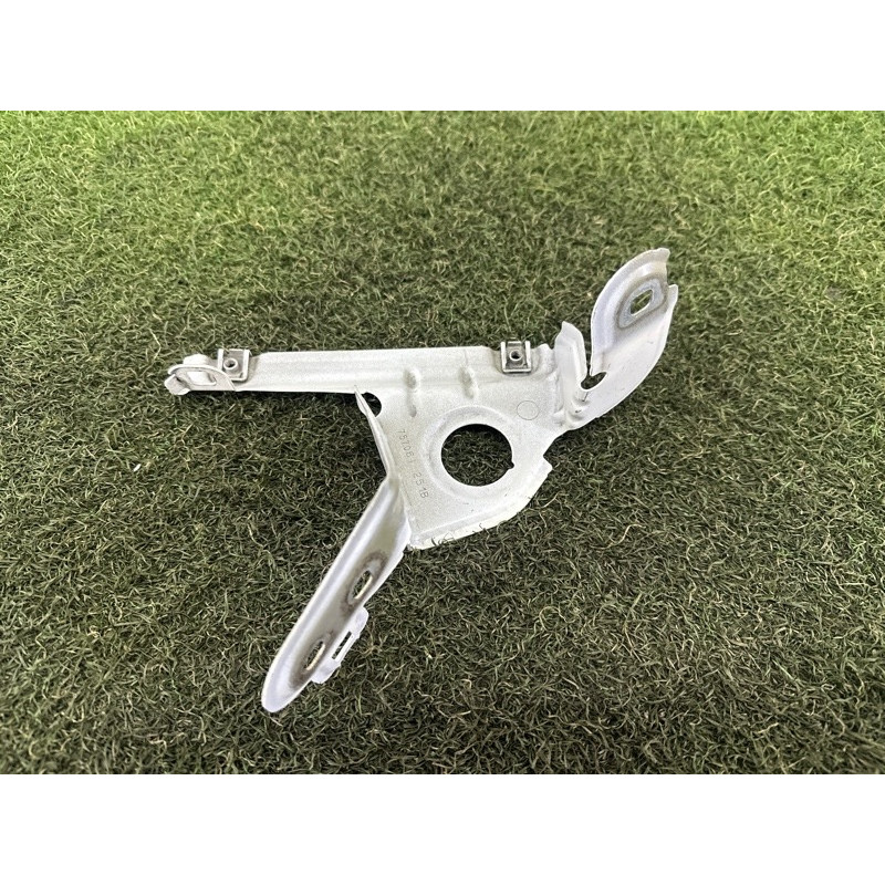 Крепление крыла (кузов и элементы) BMW X3 F25 2012 3.0 41357267327