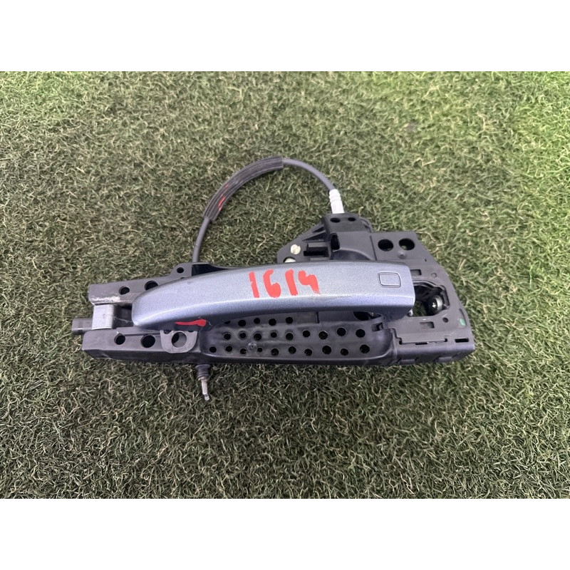 Ручка двери внешняя (кузов и элементы) AUDI Q5 8R 2012 3.2 8T0837205AGRU