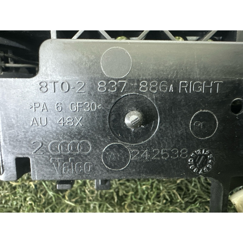Ручка двери внешняя (кузов и элементы) AUDI Q5 8R 2012 3.2 8T0837205AGRU